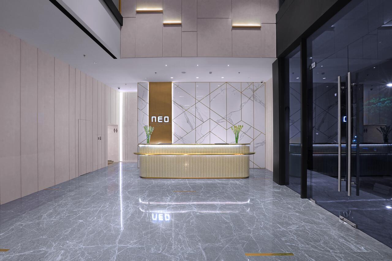 Neo Hotel Puri Indah Джакарта Екстер'єр фото